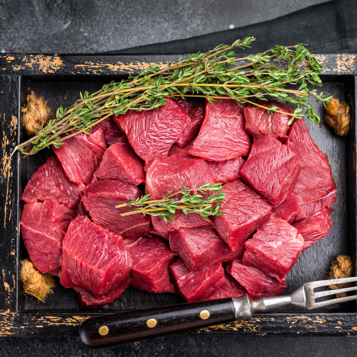 Dziczyzna w diecie kota. Dlaczego warto?